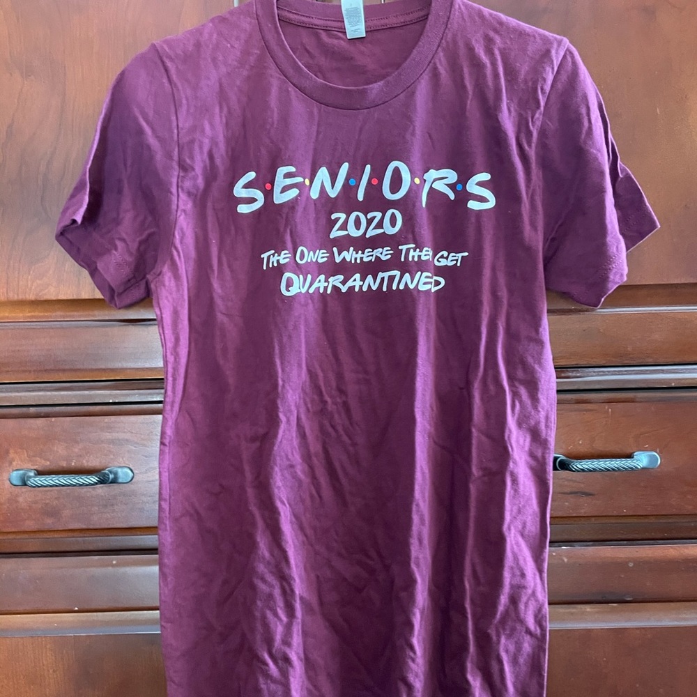 tee shirt